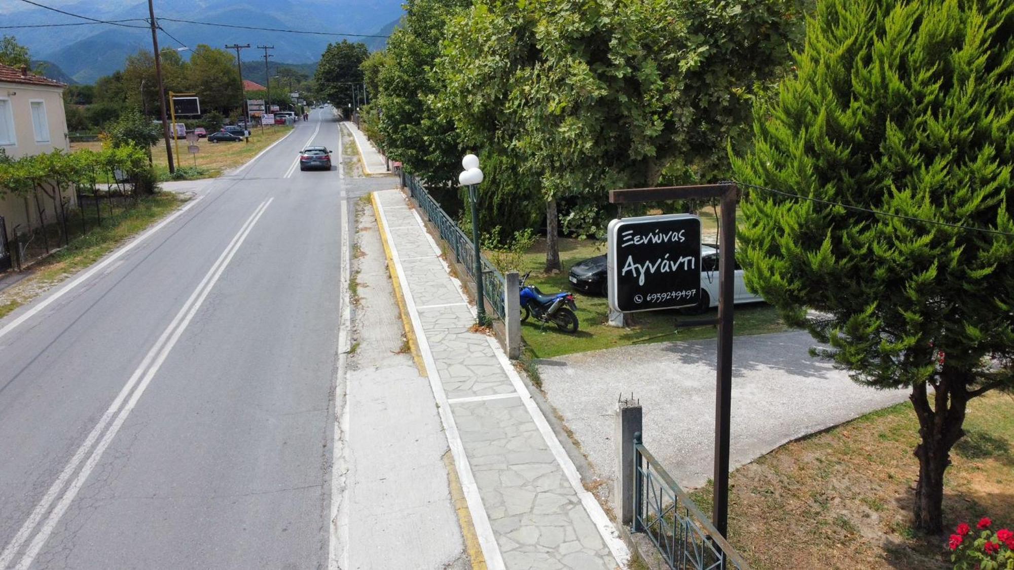 Guesthouse Agnandi Káto Loutrákion エクステリア 写真