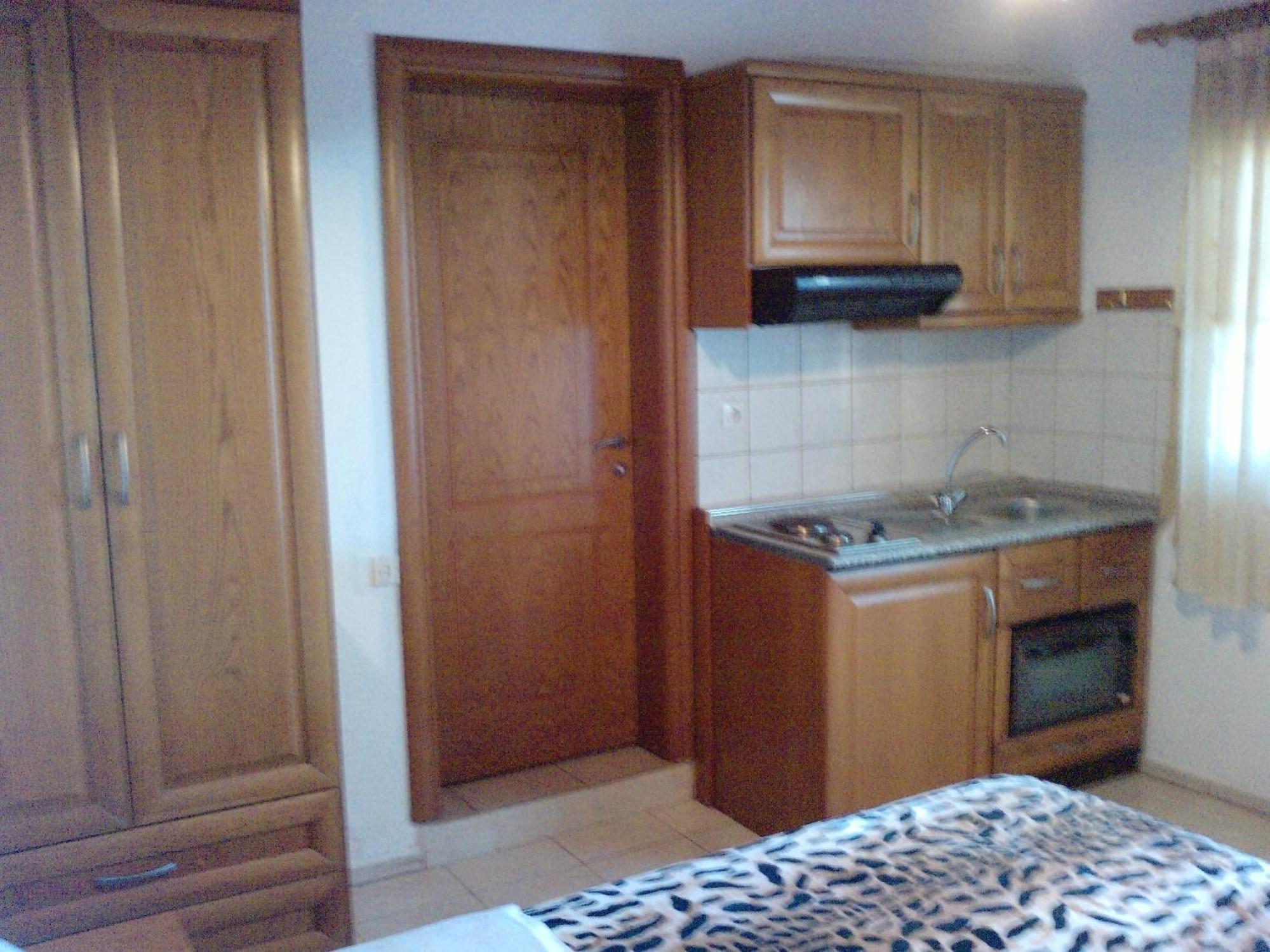 Guesthouse Agnandi Káto Loutrákion 部屋 写真