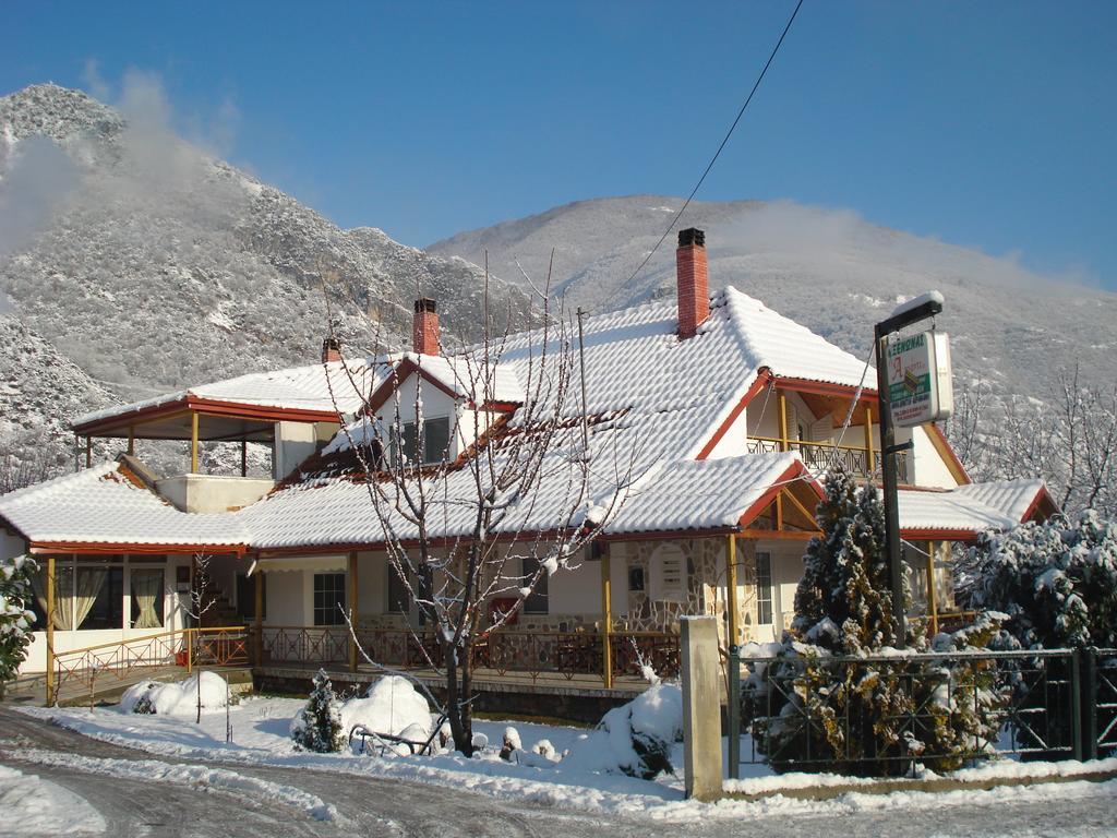 Guesthouse Agnandi Káto Loutrákion 部屋 写真