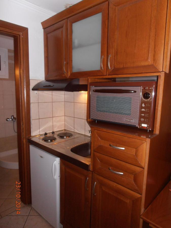 Guesthouse Agnandi Káto Loutrákion 部屋 写真